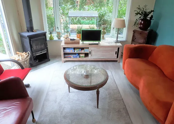 Boshuis Turquoise / Smaakvol Genieten Op De Veluwe * Hoenderloo