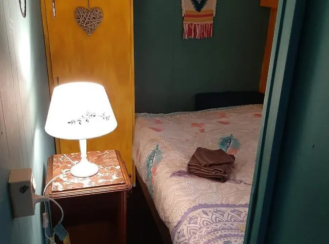 Boshuis Turquoise / Smaakvol Genieten Op De Veluwe